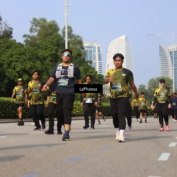 Runner Photo 6303961