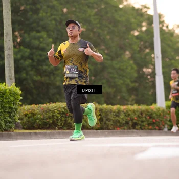 Runner Photo 6304021