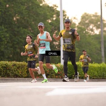Runner Photo 6304031