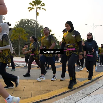 Runner Photo 6304056