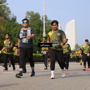 Runner Photo 6304133