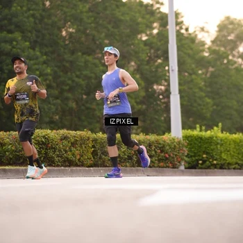 Runner Photo 6304151