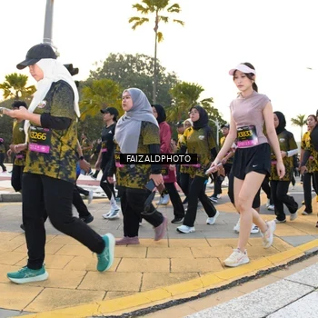 Runner Photo 6304153