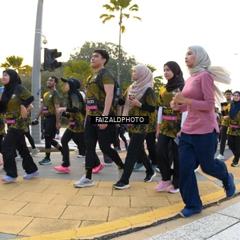 Runner Photo 6304156
