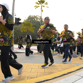 Runner Photo 6304175