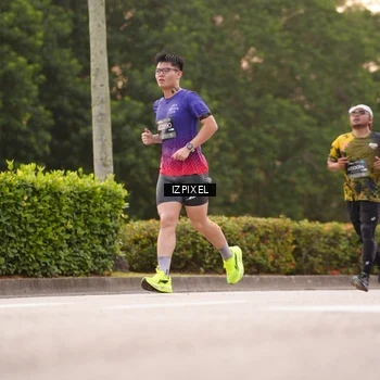 Runner Photo 6304178