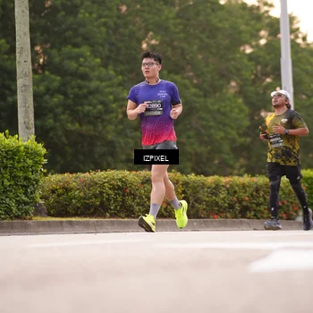 Runner Photo 6304185