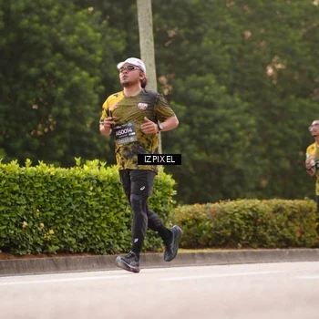 Runner Photo 6304213