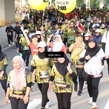 Runner Photo 6304224