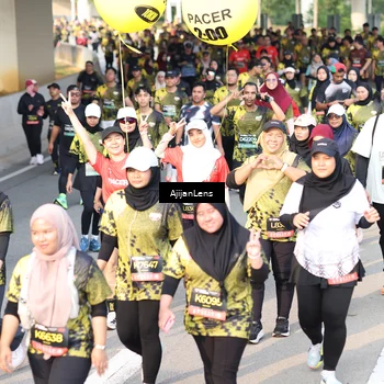 Runner Photo 6304241