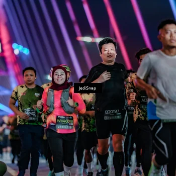 Runner Photo 6304306