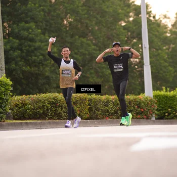 Runner Photo 6304344