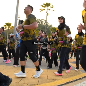 Runner Photo 6304365