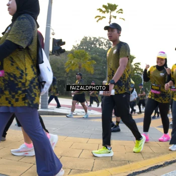 Runner Photo 6304407
