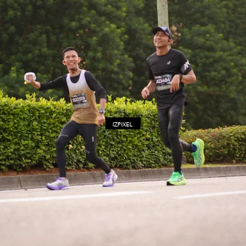 Runner Photo 6304414