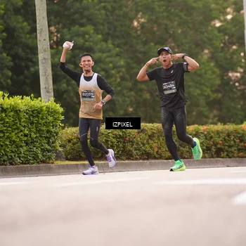 Runner Photo 6304416