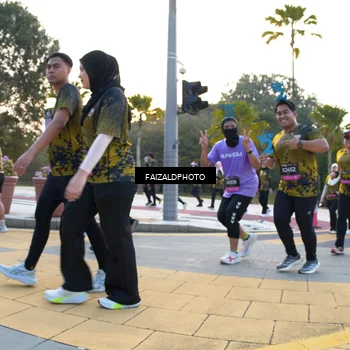 Runner Photo 6304428