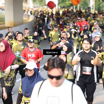Runner Photo 6304455