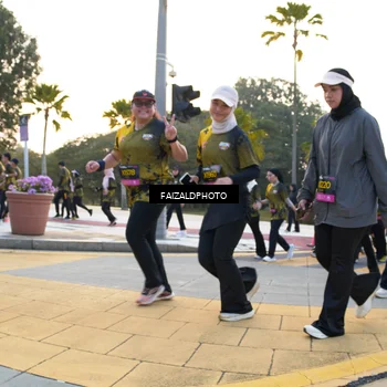 Runner Photo 6304460