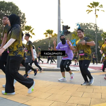 Runner Photo 6304461