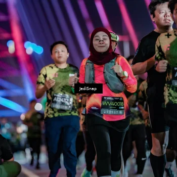 Runner Photo 6304463