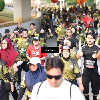 Runner Photo 6304469