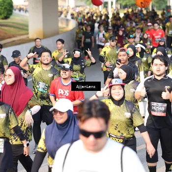 Runner Photo 6304470