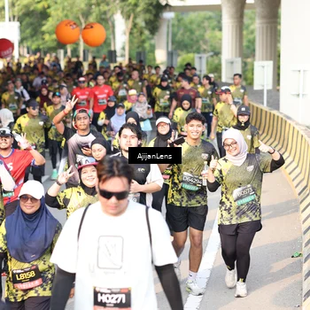 Runner Photo 6304471