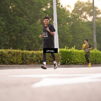 Runner Photo 6304485