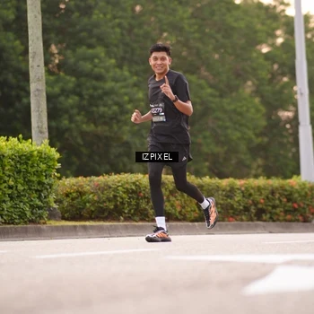 Runner Photo 6304519