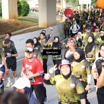 Runner Photo 6304528