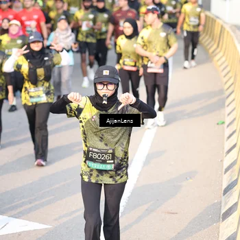 Runner Photo 6304674