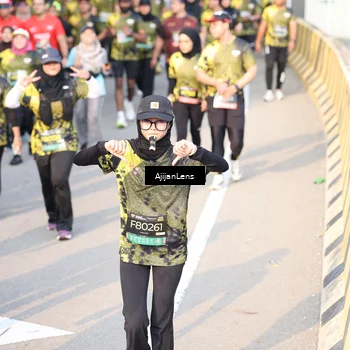 Runner Photo 6304677