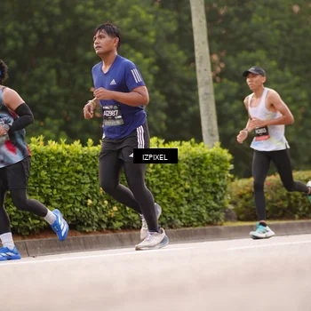 Runner Photo 6304747
