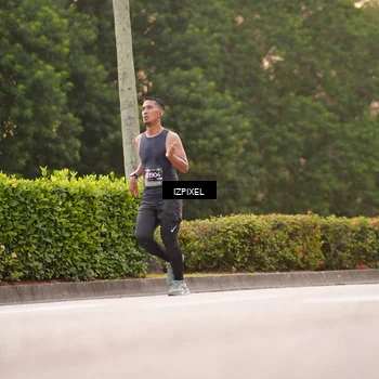 Runner Photo 6304859