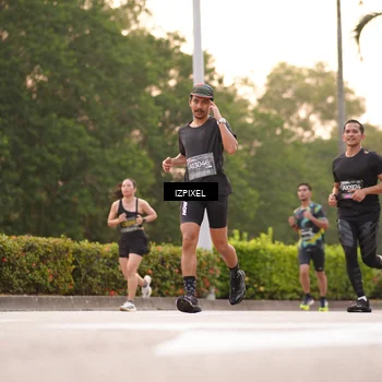 Runner Photo 6304871