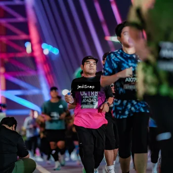 Runner Photo 6304889