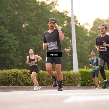 Runner Photo 6304934