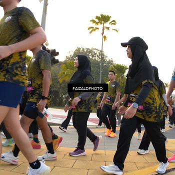 Runner Photo 6304944