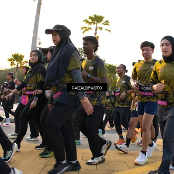 Runner Photo 6304981