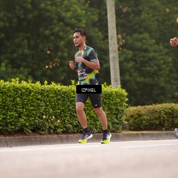 Runner Photo 6304994