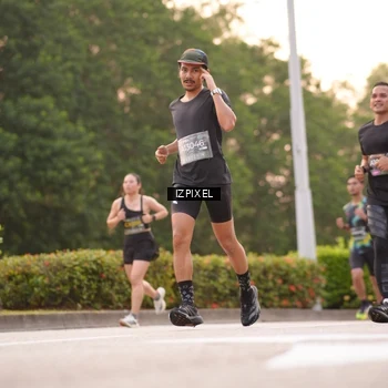 Runner Photo 6305008