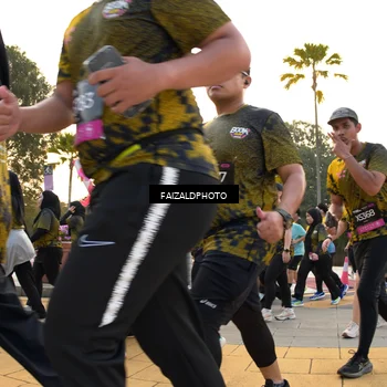 Runner Photo 6305023