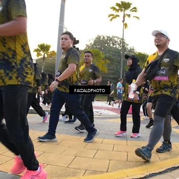 Runner Photo 6305031
