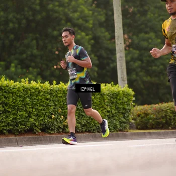 Runner Photo 6305088