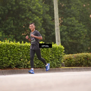 Runner Photo 6305101