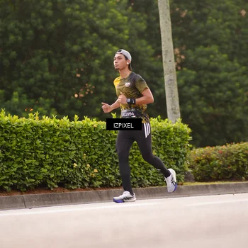 Runner Photo 6305141