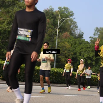 Runner Photo 6305155
