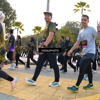 Runner Photo 6305195