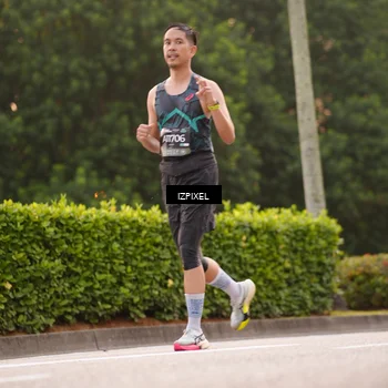 Runner Photo 6305222